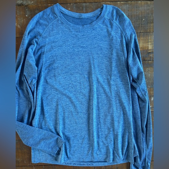 Men’s LULULEMON Blue Long Sleeve Swiftly Tee Large - Picture 1 of 4